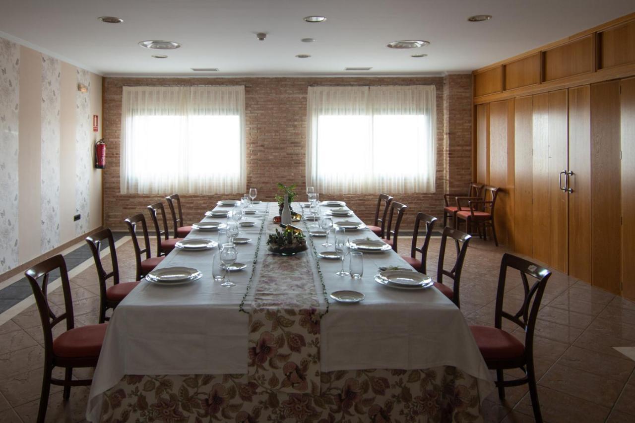 Hospedium Hotel Dona Mafalda De Castilla Plasencia Luaran gambar